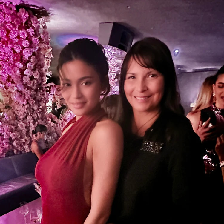 Psychic Sisters delivering luxury psychic readings at an exclusive Los Angeles event hosted by Kylie Jenner. Guests experienced tarot, clairvoyance and intuitive guidance as part of a premium wellness experience.
